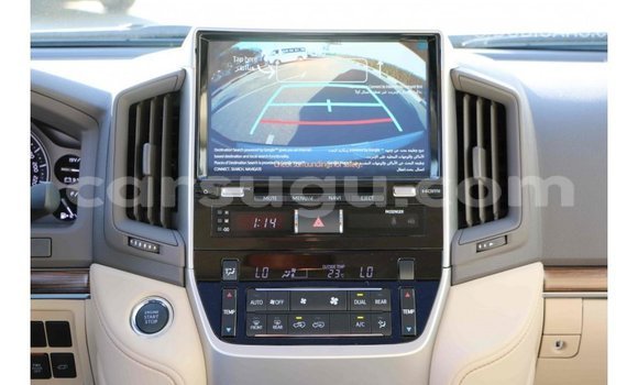 Sayi Imported Toyota Land Cruiser Black Mota in Import - Dubai a Burkina Faso Sayi Imported Toyota Land Cruiser Black Mota in Import - Dubai a Burkina Faso