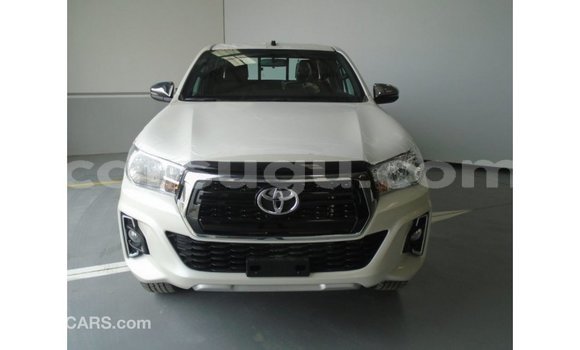 Buy Import Toyota Hilux White Car in Import - Dubai in Burkina Faso Buy Import Toyota Hilux White Car in Import - Dubai in Burkina Faso