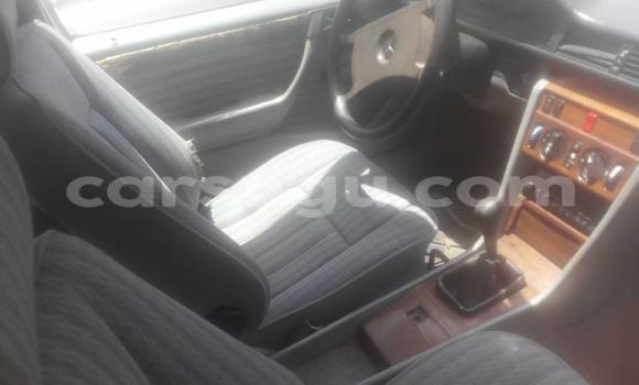 Acheter Occasion Voiture Nissan 350Z Gris à Ouagadougou, Burkina-Faso Acheter Occasion Voiture Nissan 350Z Gris à Ouagadougou, Burkina-Faso