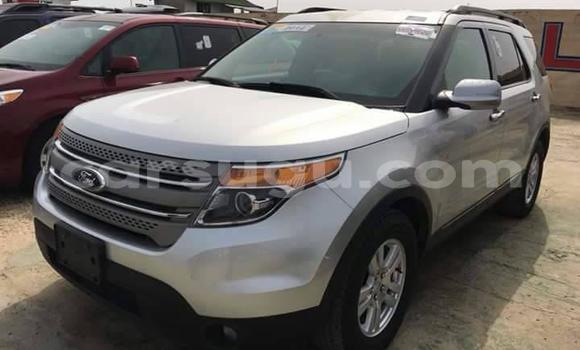 Acheter Occasion Voiture Ford Explorer Gris à Ouagadougou, Burkina-Faso Acheter Occasion Voiture Ford Explorer Gris à Ouagadougou, Burkina-Faso
