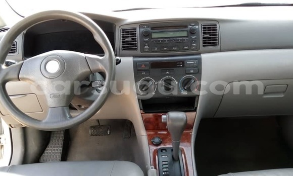 Acheter Occasion Voiture Toyota Corolla Blanc à Ouagadougou, Burkina-Faso Acheter Occasion Voiture Toyota Corolla Blanc à Ouagadougou, Burkina-Faso