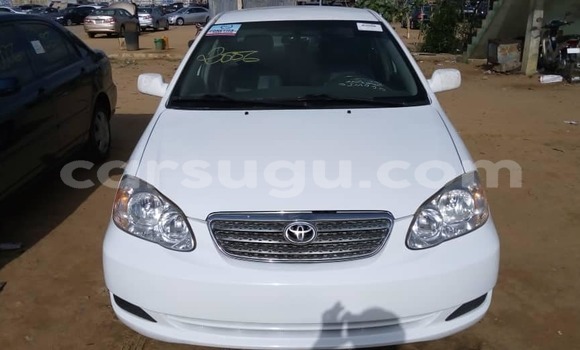 Acheter Occasion Voiture Toyota Corolla Blanc à Ouagadougou, Burkina-Faso Acheter Occasion Voiture Toyota Corolla Blanc à Ouagadougou, Burkina-Faso