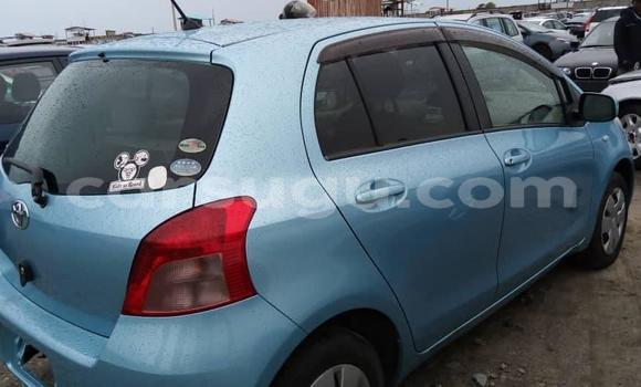 Acheter Occasion Voiture Toyota Yaris Bleu à Ouagadougou, Burkina-Faso Acheter Occasion Voiture Toyota Yaris Bleu à Ouagadougou, Burkina-Faso