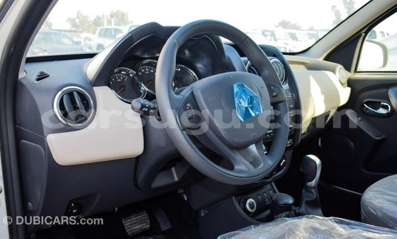 Sayi Imported Renault Duster White Mota in Import - Dubai a Burkina Faso Sayi Imported Renault Duster White Mota in Import - Dubai a Burkina Faso