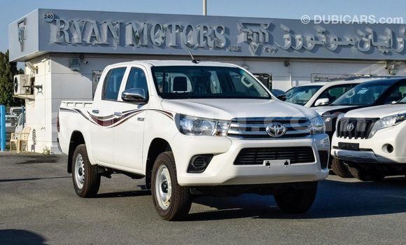 Acheter Import Voiture Toyota Hilux Blanc à Import - Dubai, Burkina-Faso Acheter Import Voiture Toyota Hilux Blanc à Import - Dubai, Burkina-Faso