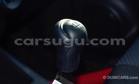 Acheter Import Voiture Toyota Hilux Blanc à Import - Dubai, Burkina-Faso Acheter Import Voiture Toyota Hilux Blanc à Import - Dubai, Burkina-Faso