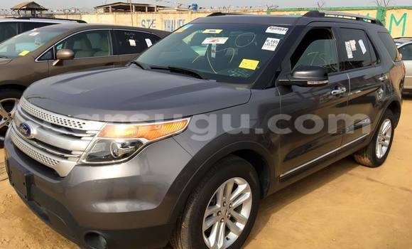 Acheter Neuf Voiture Ford Explorer Gris à Ouagadougou, Burkina-Faso Acheter Neuf Voiture Ford Explorer Gris à Ouagadougou, Burkina-Faso