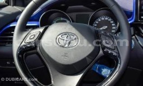 Sayi Imported Toyota C-HR Sauran Mota in Import - Dubai a Burkina Faso Sayi Imported Toyota C-HR Sauran Mota in Import - Dubai a Burkina Faso