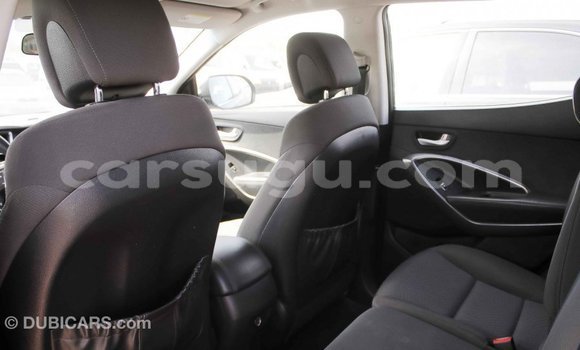 Sayi Imported Hyundai Santa Fe Black Mota in Import - Dubai a Burkina Faso Sayi Imported Hyundai Santa Fe Black Mota in Import - Dubai a Burkina Faso
