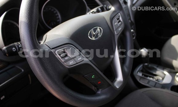 Sayi Imported Hyundai Santa Fe Black Mota in Import - Dubai a Burkina Faso Sayi Imported Hyundai Santa Fe Black Mota in Import - Dubai a Burkina Faso