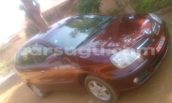 Acheter Occasion Voiture Nissan Almera Rouge à Bobo Dioulasso, Burkina-Faso