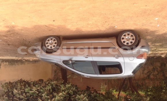 Acheter Occasion Voiture Peugeot 307 Gris à Ouagadougou au Burkina-Faso Acheter Occasion Voiture Peugeot 307 Gris à Ouagadougou au Burkina-Faso