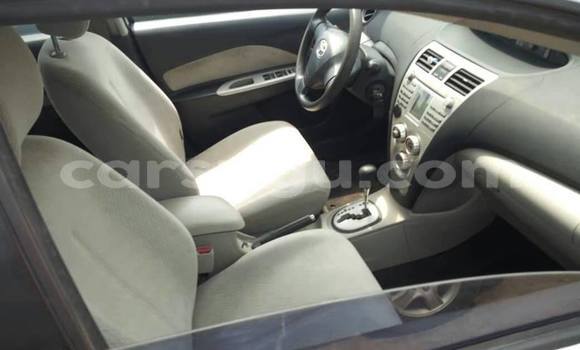 Acheter Occasion Voiture Toyota Yaris Blanc à Ouagadougou, Burkina-Faso Acheter Occasion Voiture Toyota Yaris Blanc à Ouagadougou, Burkina-Faso