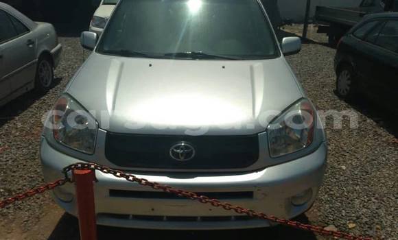 Acheter Occasion Voiture Toyota RAV4 Gris à Ouagadougou, Burkina-Faso Acheter Occasion Voiture Toyota RAV4 Gris à Ouagadougou, Burkina-Faso