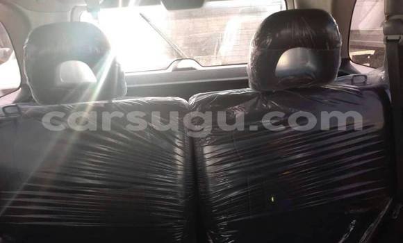 Acheter Occasion Voiture Toyota RAV4 Gris à Ouagadougou, Burkina-Faso Acheter Occasion Voiture Toyota RAV4 Gris à Ouagadougou, Burkina-Faso