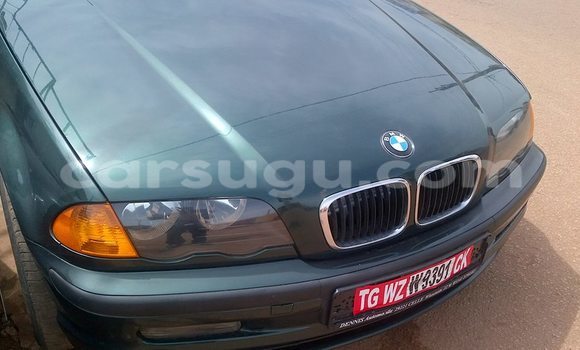 Acheter Neuf Voiture BMW 3–Series Vert à Ouagadougou, Burkina-Faso