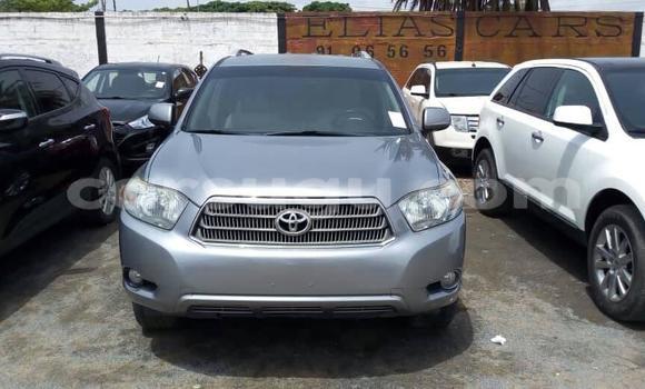 Acheter Occasion Voiture Toyota Highlander Gris à Ouagadougou, Burkina-Faso Acheter Occasion Voiture Toyota Highlander Gris à Ouagadougou, Burkina-Faso