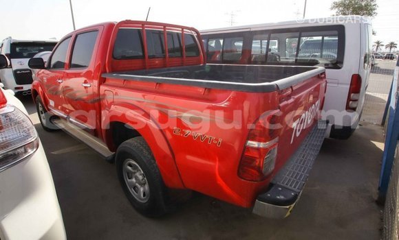 Sayi Imported Toyota Hilux Red Mota in Import - Dubai a Burkina Faso Sayi Imported Toyota Hilux Red Mota in Import - Dubai a Burkina Faso