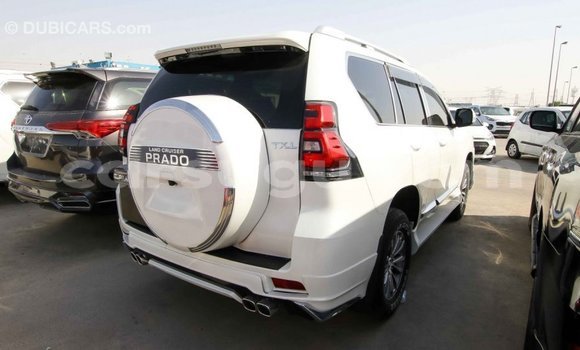 Sayi Imported Toyota Prado White Mota in Import - Dubai a Burkina Faso Sayi Imported Toyota Prado White Mota in Import - Dubai a Burkina Faso