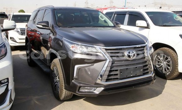 Sayi Imported Toyota Fortuner Sauran Mota in Import - Dubai a Burkina Faso Sayi Imported Toyota Fortuner Sauran Mota in Import - Dubai a Burkina Faso