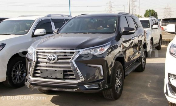 Sayi Imported Toyota Fortuner Sauran Mota in Import - Dubai a Burkina Faso Sayi Imported Toyota Fortuner Sauran Mota in Import - Dubai a Burkina Faso