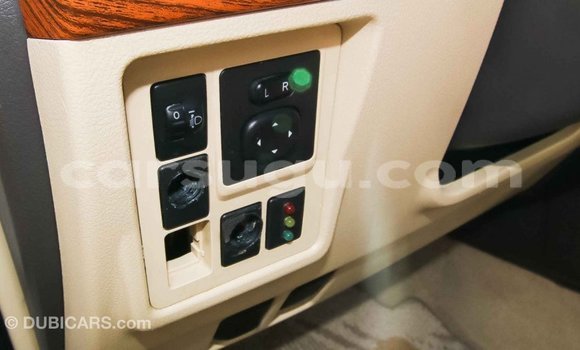 Sayi Imported Toyota Prado White Mota in Import - Dubai a Burkina Faso Sayi Imported Toyota Prado White Mota in Import - Dubai a Burkina Faso