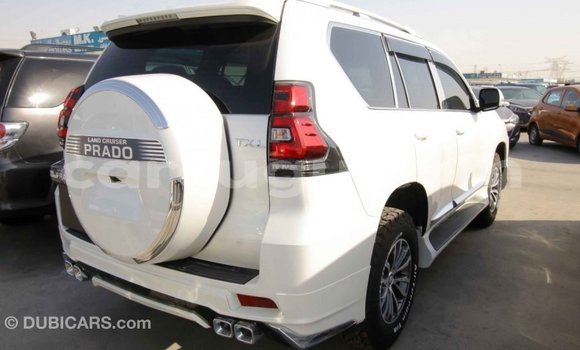 Sayi Imported Toyota Prado White Mota in Import - Dubai a Burkina Faso Sayi Imported Toyota Prado White Mota in Import - Dubai a Burkina Faso