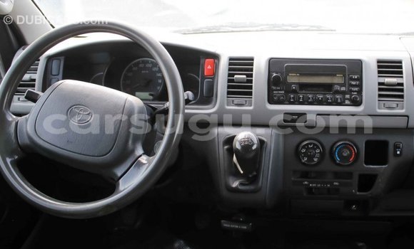 Sayi Imported Toyota Hiace White Mota in Import - Dubai a Burkina Faso Sayi Imported Toyota Hiace White Mota in Import - Dubai a Burkina Faso