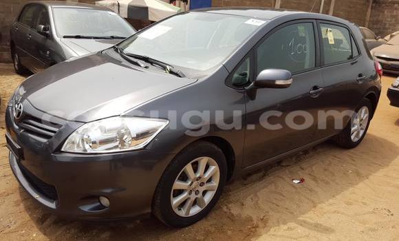 Acheter Neuf Voiture Toyota Yaris Noir à Ouagadougou, Burkina-Faso Acheter Neuf Voiture Toyota Yaris Noir à Ouagadougou, Burkina-Faso