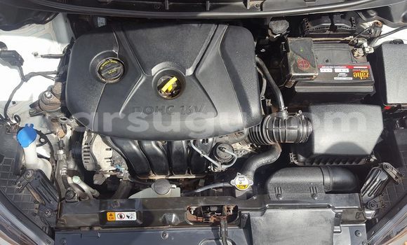 Acheter Neuf Voiture Hyundai Elantra Noir à Ouagadougou, Burkina-Faso Acheter Neuf Voiture Hyundai Elantra Noir à Ouagadougou, Burkina-Faso