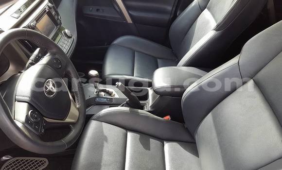 Acheter Neuf Voiture Toyota RAV4 Autre à Ouagadougou, Burkina-Faso Acheter Neuf Voiture Toyota RAV4 Autre à Ouagadougou, Burkina-Faso