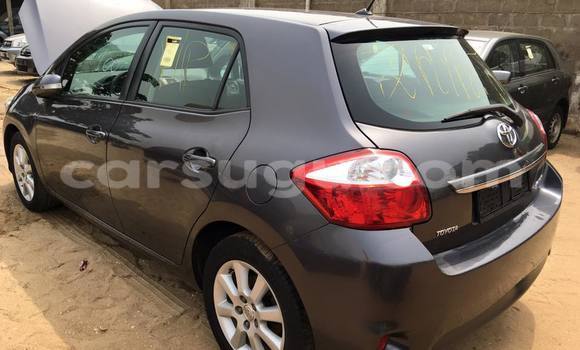 Acheter Neuf Voiture Toyota Yaris Noir à Ouagadougou, Burkina-Faso Acheter Neuf Voiture Toyota Yaris Noir à Ouagadougou, Burkina-Faso