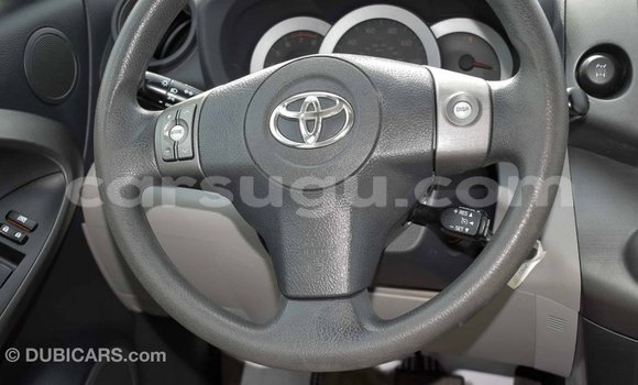 Sayi Imported Toyota HiAce White Babbar mota in Import - Dubai a Burkina Faso Sayi Imported Toyota HiAce White Babbar mota in Import - Dubai a Burkina Faso