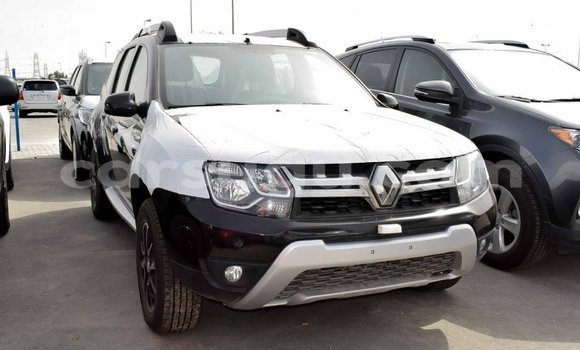 Acheter Import Voiture Renault Duster Noir à Import - Dubai, Burkina-Faso Acheter Import Voiture Renault Duster Noir à Import - Dubai, Burkina-Faso