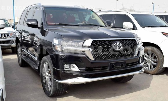 Sayi Imported Toyota Land Cruiser Black Mota in Import - Dubai a Burkina Faso Sayi Imported Toyota Land Cruiser Black Mota in Import - Dubai a Burkina Faso