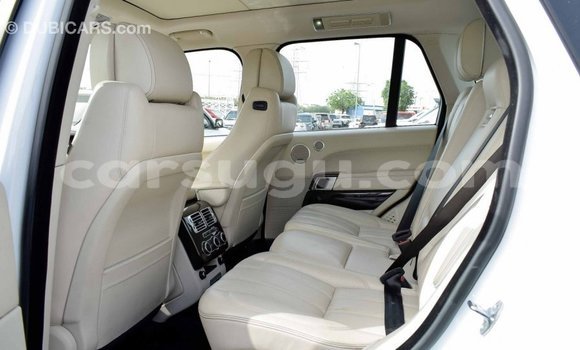 Sayi Imported Land Rover Range Rover White Mota in Import - Dubai a Burkina Faso Sayi Imported Land Rover Range Rover White Mota in Import - Dubai a Burkina Faso