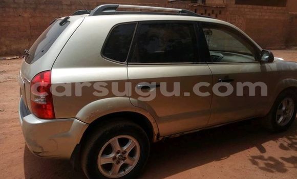 Acheter Occasion Voiture Hyundai Tucson Beige à Ouagadougou, Burkina-Faso Acheter Occasion Voiture Hyundai Tucson Beige à Ouagadougou, Burkina-Faso
