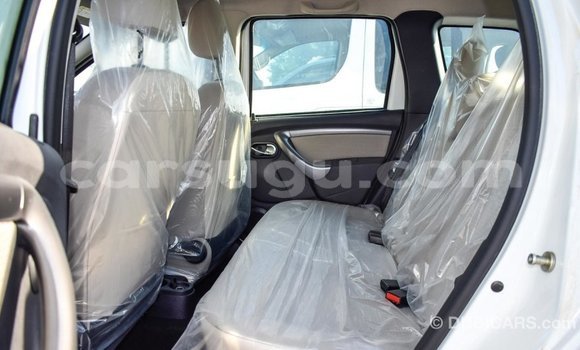 Acheter Import Voiture Renault Duster Blanc à Import - Dubai, Burkina-Faso Acheter Import Voiture Renault Duster Blanc à Import - Dubai, Burkina-Faso