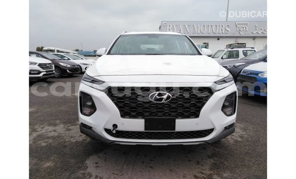 Sayi Imported Hyundai Santa Fe White Mota in Import - Dubai a Burkina Faso Sayi Imported Hyundai Santa Fe White Mota in Import - Dubai a Burkina Faso