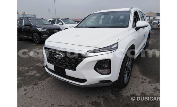 Sayi Imported Hyundai Santa Fe White Mota in Import - Dubai a Burkina Faso Sayi Imported Hyundai Santa Fe White Mota in Import - Dubai a Burkina Faso