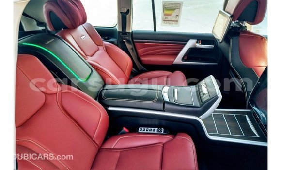 Buy Import Toyota Land Cruiser Black Car in Import - Dubai in Burkina Faso Buy Import Toyota Land Cruiser Black Car in Import - Dubai in Burkina Faso