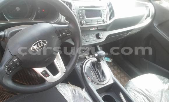 Acheter Neuf Voiture Kia Sportage Marron à Ouagadougou, Burkina-Faso Acheter Neuf Voiture Kia Sportage Marron à Ouagadougou, Burkina-Faso