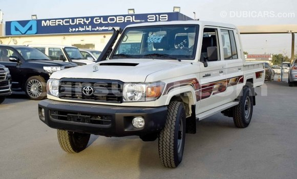 Buy Import Toyota Pickup White Car in Import - Dubai in Burkina Faso Buy Import Toyota Pickup White Car in Import - Dubai in Burkina Faso