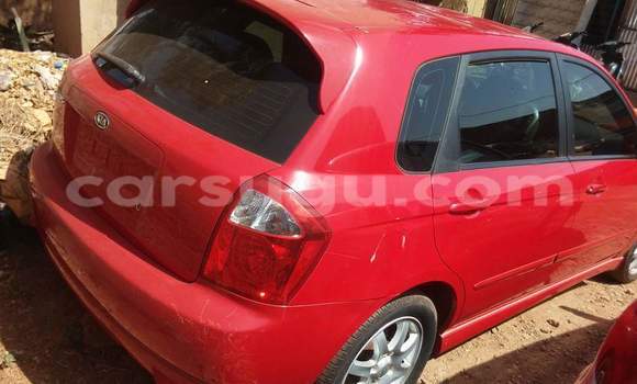 Acheter Neuf Voiture Kia Spectra Rouge à Ouagadougou, Burkina-Faso Acheter Neuf Voiture Kia Spectra Rouge à Ouagadougou, Burkina-Faso