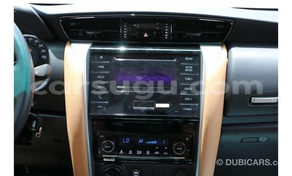 Sayi Imported Toyota Fortuner Black Mota in Import - Dubai a Burkina Faso Sayi Imported Toyota Fortuner Black Mota in Import - Dubai a Burkina Faso