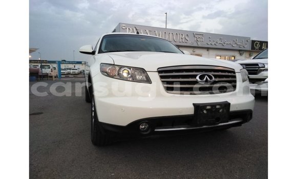 Acheter Import Voiture Infiniti FX Blanc à Import - Dubai, Burkina-Faso