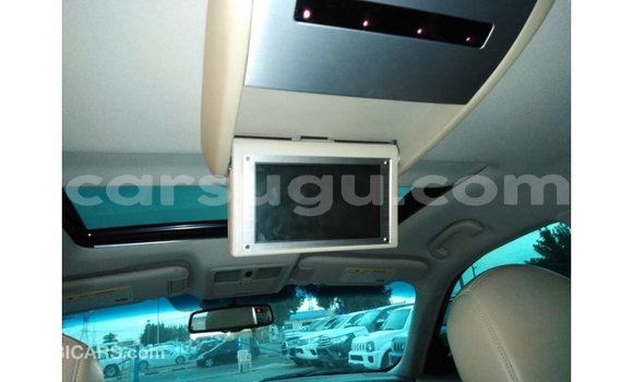 Acheter Import Voiture Infiniti FX Blanc à Import - Dubai, Burkina-Faso Acheter Import Voiture Infiniti FX Blanc à Import - Dubai, Burkina-Faso