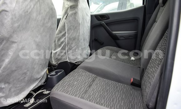Sayi Imported Ford Ranger White Mota in Import - Dubai a Burkina Faso Sayi Imported Ford Ranger White Mota in Import - Dubai a Burkina Faso