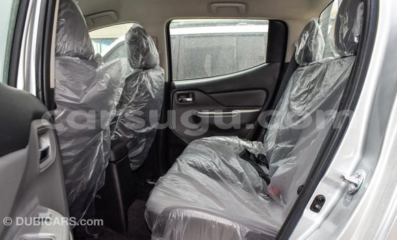 Sayi Imported Mitsubishi L200 Sauran Mota in Import - Dubai a Burkina Faso Sayi Imported Mitsubishi L200 Sauran Mota in Import - Dubai a Burkina Faso