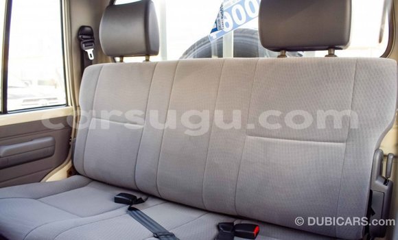 Buy Import Toyota Land Cruiser White Car in Import - Dubai in Burkina Faso Buy Import Toyota Land Cruiser White Car in Import - Dubai in Burkina Faso